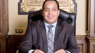 Photo of مدير مركز القاهرة للدراسات الاقتصادية يوضح أشكال الاستثمار الآمن الفترة  الأخيرة